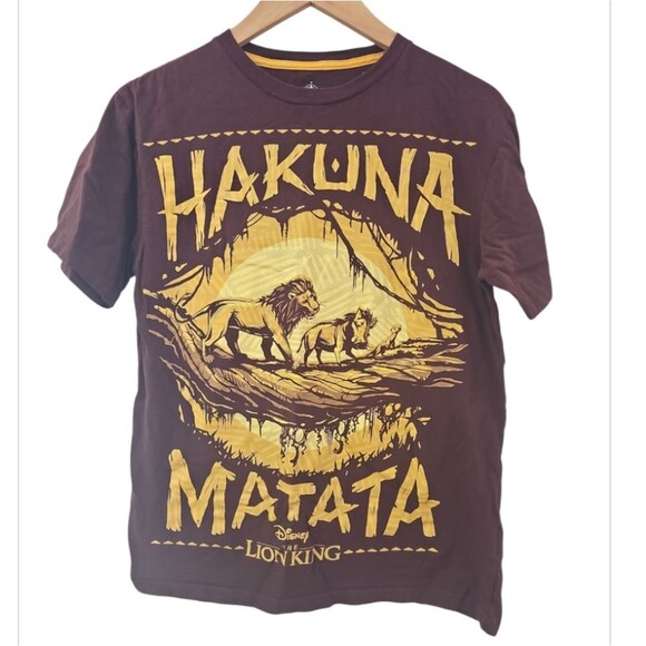 Disney Parks Exclusive Lion King Hakuna Matata Graphic Tee Sz S Unisex 90s Retro - Picture 1 of 16